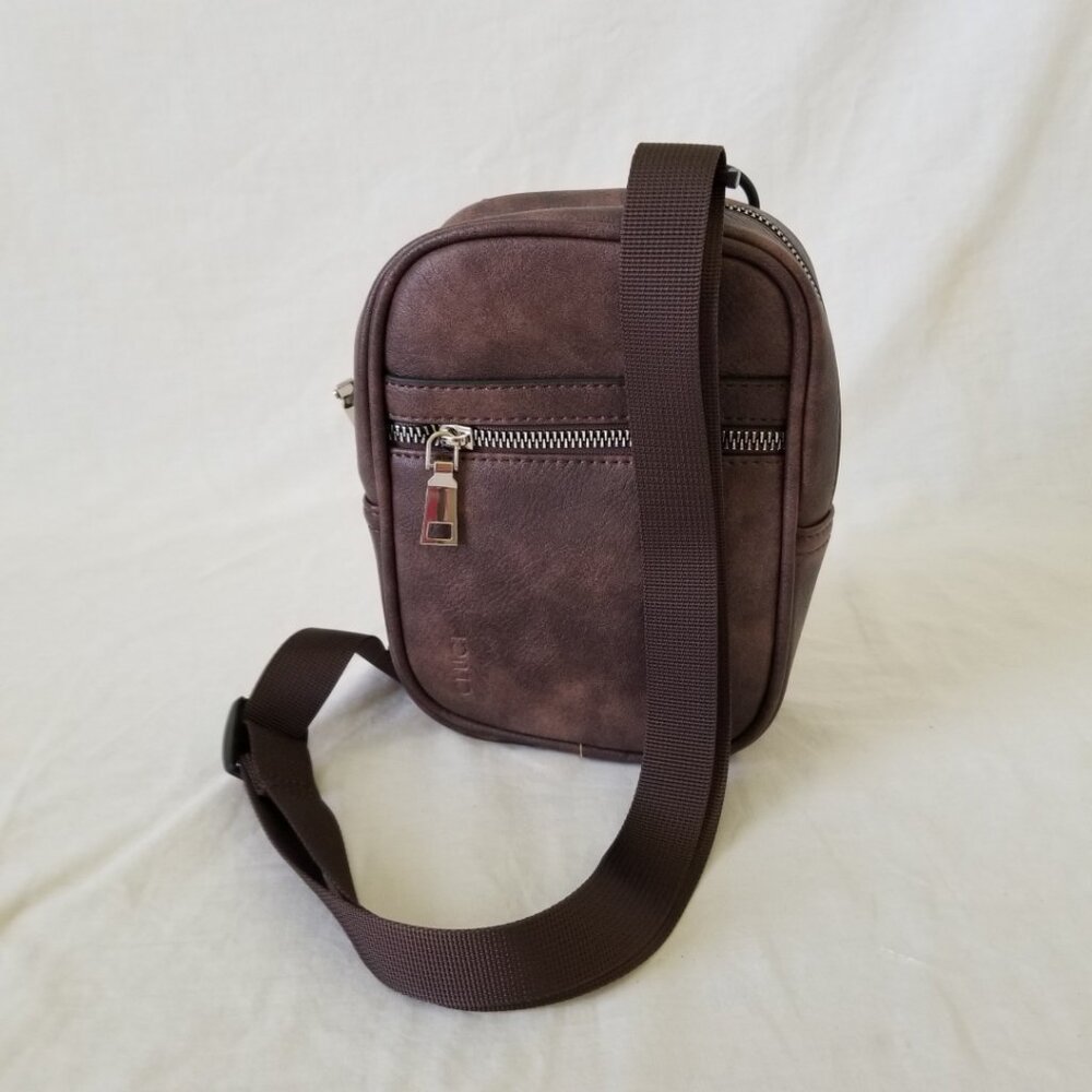 NWT! Cluci Faux Leather Shoulder/Crossbody/Mini-Backpack w/Silver Hdwr/2-Straps